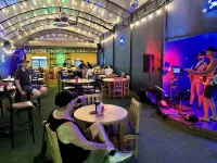 Republik Hotel & Steak House - 早餐