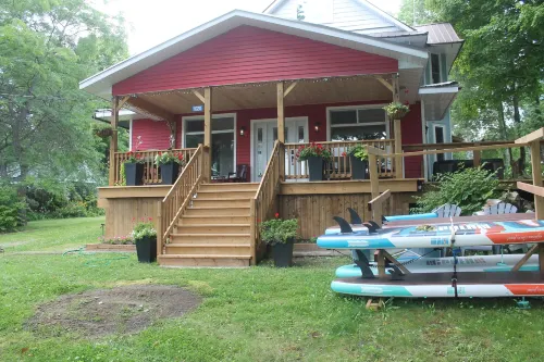 Cranberry Moon Inn