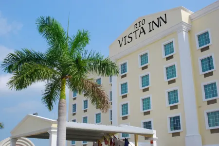 Rio Vista Inn Business High Class Tampico Отели в г. Тампико