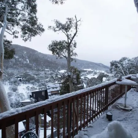 Aneeki Ski Lodge