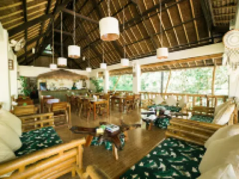 フォックス & ザ ファイヤーフライ コテージズ ロボックのホテル