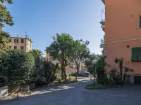 Green Home Seaside Parking  Wifi AC Genova Hotels in Nervi
