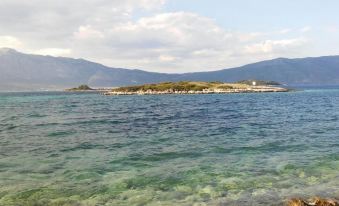 Apartmani Loredana - One-Bedroom Apartment with Sea View