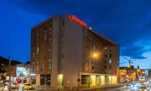 Hampton Inn by Hilton Bogota Usaquen
