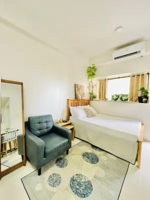 WV Towers Hotel di 