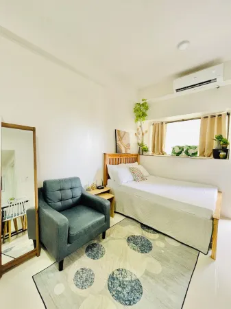 WV Towers Отели рядом с достопримечательностью «Diversion 21 KTV and Resto»