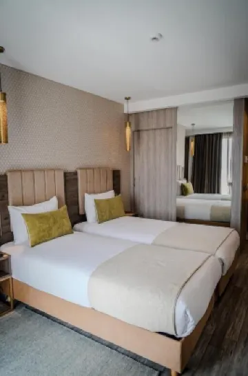 AZ Hotel des Arts Hotels near Rabat Ville Railway Station