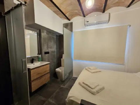 APARTAMENTOS SAN FERNADO 32 Hotels near Córdoba Synagogue