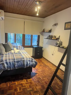 คอสโม เมนโดซา สวีทส์ โรงแรมใน