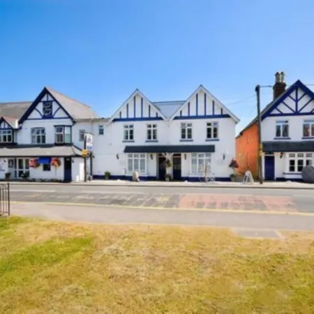 Penny Farthing Hotel & Cottages