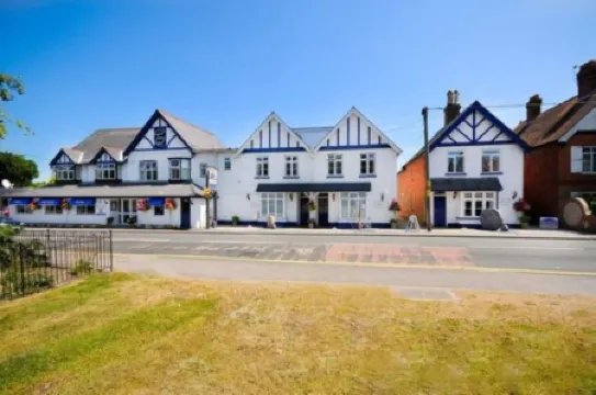 Penny Farthing Hotel & Cottages