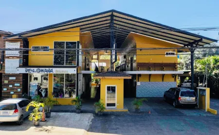 Hotel Tamarindo Inn - 1 mi to Tamarindo Beach Отели в г. Тамариндо