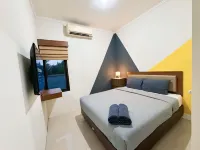 Stay 'd Pondok Indah - Inns