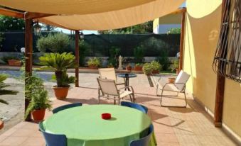 Villa Near the Sea in Full Relaxation - Large Garden wi-fi