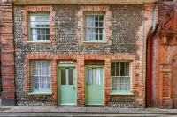 Host & Stay - Fishermans Cottage