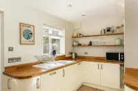 옥스퍼드 근처의 매력적인 4 베드룸 홈