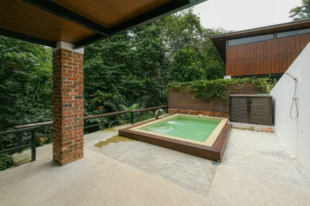 The HIJAU Camp & Cabin Отели в г. Gopeng