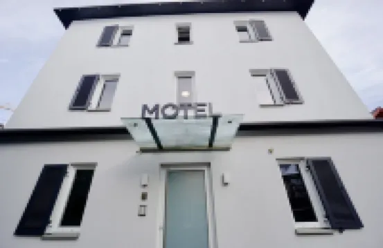 Motel by Maier Götzis (Self-check-in) Hotel a 
