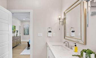 Steps to Ice Plant Downtown Fire Pit Parking