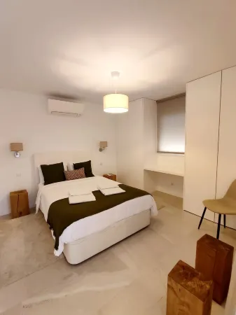 2 Terraces Flat River and Marina View