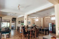 Jungle Safari Lodge Chitwan National Park Sauraha - Breakfast