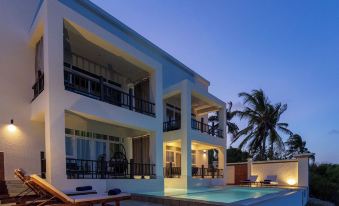 DT Beachfront Villas