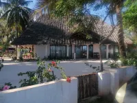 Maua Beach - Hot Tub
