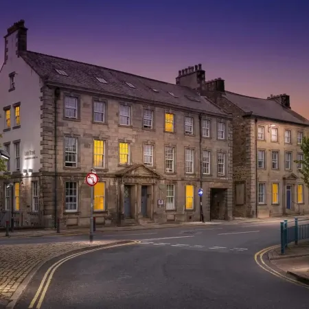 For Student Only - Cable Street 10 Min Walk to Lancaster Station
