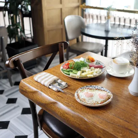 Marius Hotel Отели рядом с достопримечательностью «Сиркеджи»