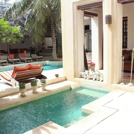 LAMU HOUSE