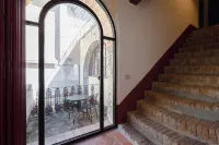 Mensano Old Town Apartment