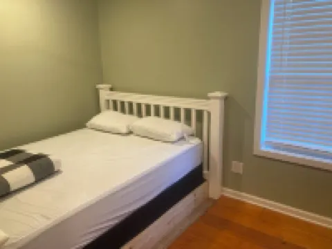 Broyles Landing Cottage at Lake Hartwell SC