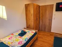 Apartment Hipp No. 9 - 74m² new building on the 1st floor with balcony and mountain view Hotels in Halblech