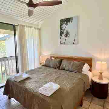 NEW North Shore Oahu: Turtle Bay 1 bedroom plus 1 loft bedroom Rooms