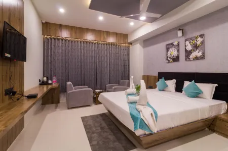 Hotel Green City Отели рядом с достопримечательностью «GH 7 & Press Circle»