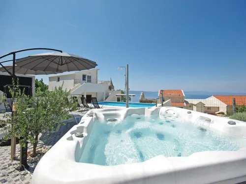Villa Blanka - parking