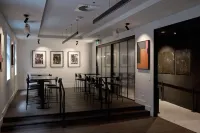 Abstract Hotel - breakfast