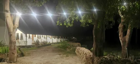 The Village Inn Rua Beach Отели в г. West Sumba Regency