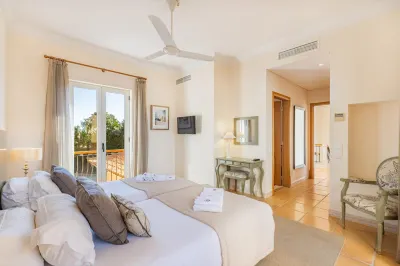 Villa Monte Rei 7 Hotel in zona Praia de Manta Rota Oeste