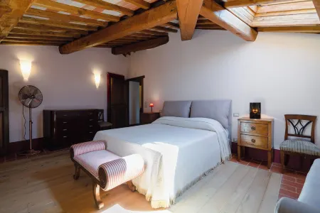 Mensano Old Town Apartment