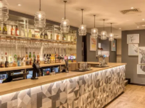 พรีเมียร์ อินน์ แคมบริดจ์ ซิตี้ เซ็นเตอร์ - คอร์น เอ็กซ์เชนจ์/ไลออน ยาร์ด โรงแรมในเคมบริดจ์