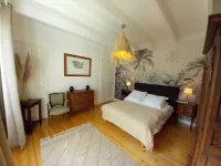 Beautiful charming Home 1km from the beach