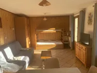42 m2 apartment, ideal for a spa treatment in Brides or skiing in the 3 valleys.