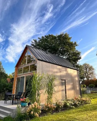 GREEN LAKE FRONT HOUSE
