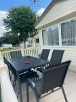 Kellysholidayhomes, Atlas, 3 bedroom Caravan, surrounded by nature