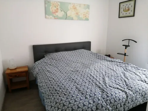 Bright, sea-view apartment with direct beach access - 3-stjärniga