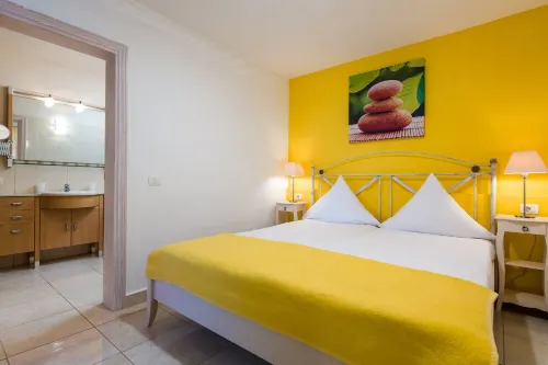 A detached vacation home with country house charm