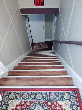 Stay near football fun! 3-Bedroom Vacation Home by Arrowhead 8 min.