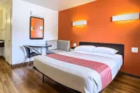 Super 8 by Wyndham Walnut Creek