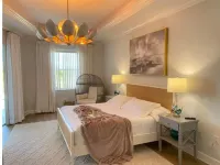 Stunning Retreat: Endless Summer Villa 3BR/ 2BA with Heated Pool North Port Aquatic Center 주변 호텔